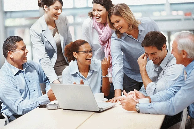 Portada del artículo «Amigos en el equipo que lideras»